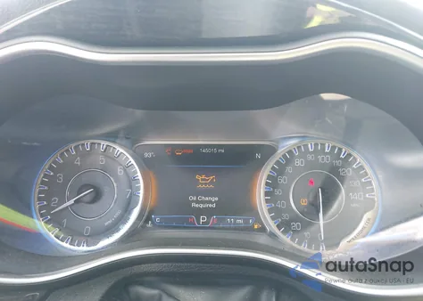 2016 Chrysler 200 C z USA, uszkodzony, nr VIN 1C3CCCCB9GN135384